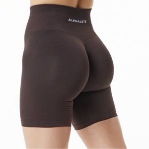 Alphalete Amplify Biker Shorts 7.5 Chocolate - Small